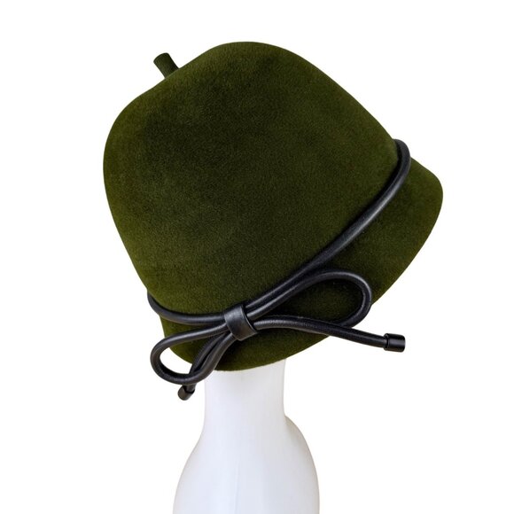 Womens Green Wool Cloche Hat With Black Leather Bow Accent - Picture 2 of 11
